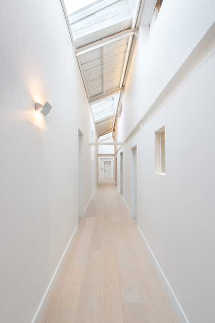 012 WORTHY - Wotton Works - London UK