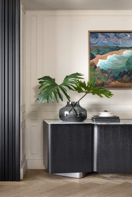 001 LOCKE - Seapoint View - Cape Town SA