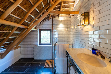 003 - PROMISE BRUSHED - De Mond Guest House - Hermanus South Africa - HOSPITALITY