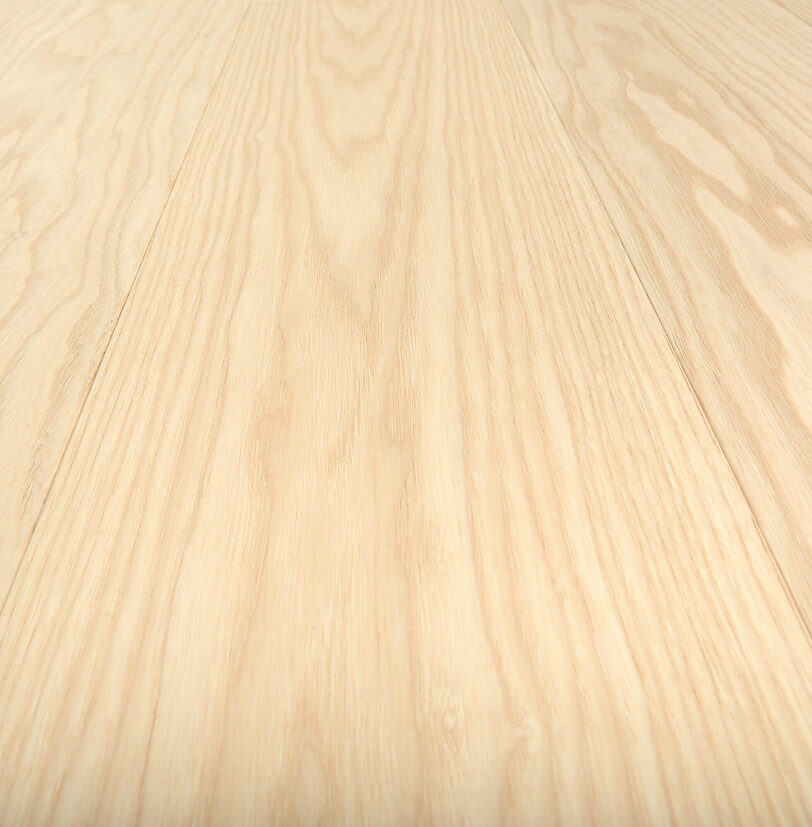 Lena_detail1_Prime white_180