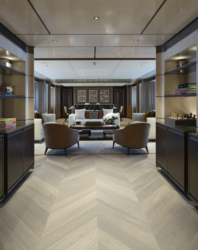 004 HV2504 - YN19255 Moskito - Heesen Yachts