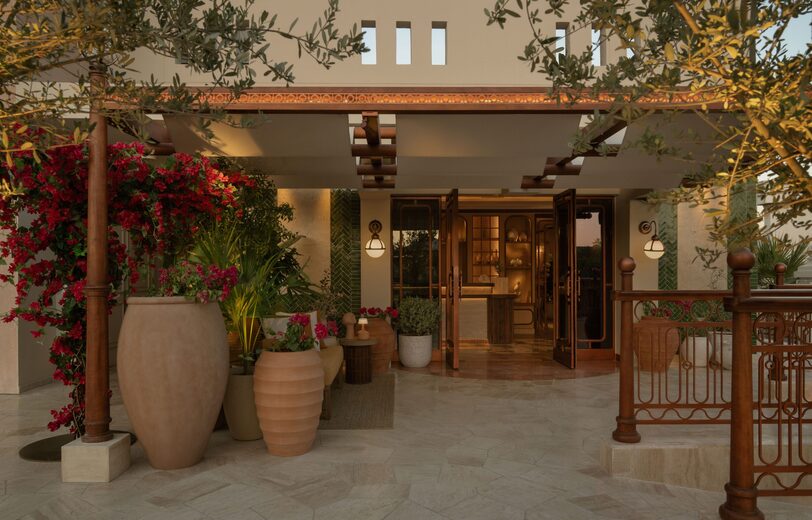 09 Charisma_Vecchio Tile_Saudi Arabia, Jeddah - LOLA Brasserie_HOSPITALITY