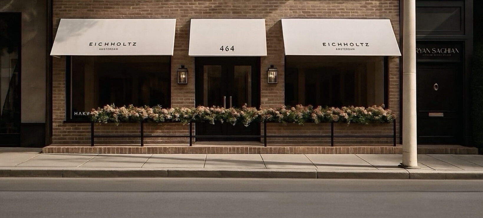 Exterior Eichholtz showroom LA