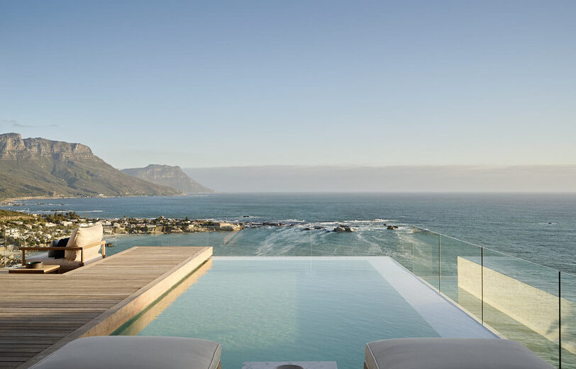 MW240801kloofroad_15_019