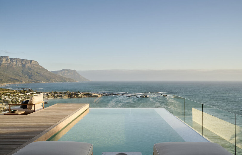 MW240801kloofroad_15_019