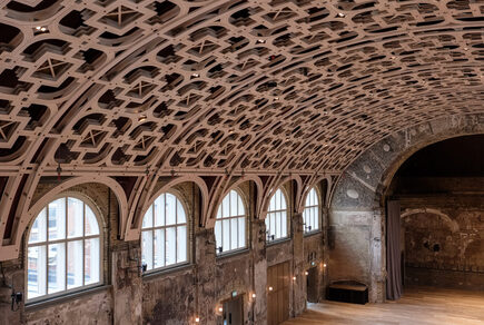 011 LAREN - Battersea Arts Centre - London UK
