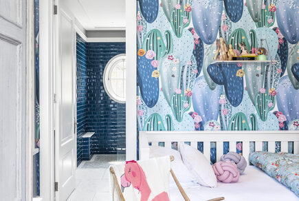 006 LOYAL - Heuwelhuys - Cape Town SA