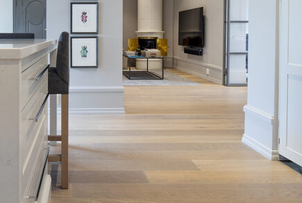 008 VALOR - Gallery Living - Oslo Norway