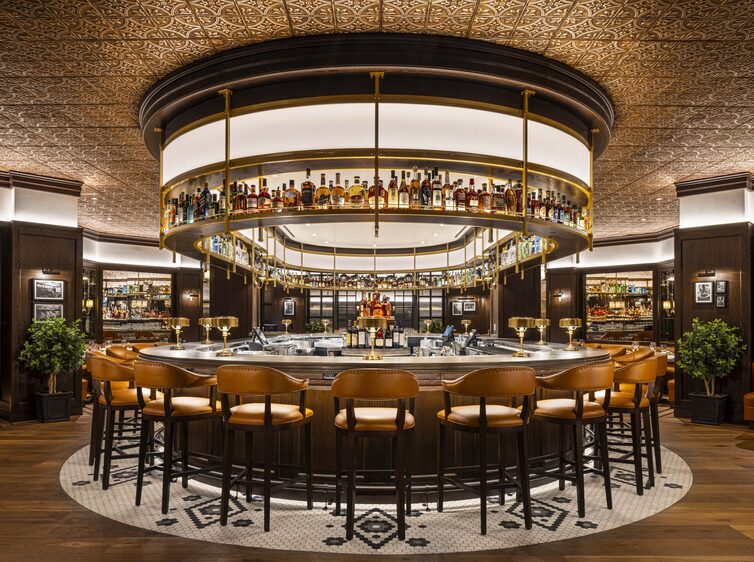 01 Sincere Brushed, Coco, Thunder-USA, Las Vegas-Peter Luger Restaurant_HOSPITALITY-min