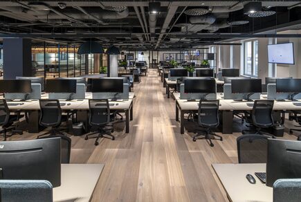 23 Heritage - UK, London - CFC Office - COMMERCIAL-min