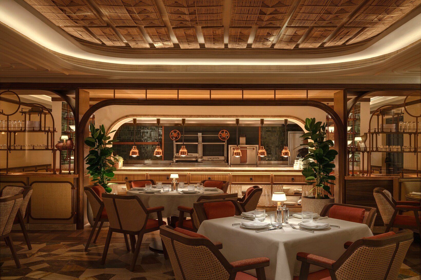 08 Charisma_Vecchio Tile_Saudi Arabia, Jeddah - LOLA Brasserie_HOSPITALITY