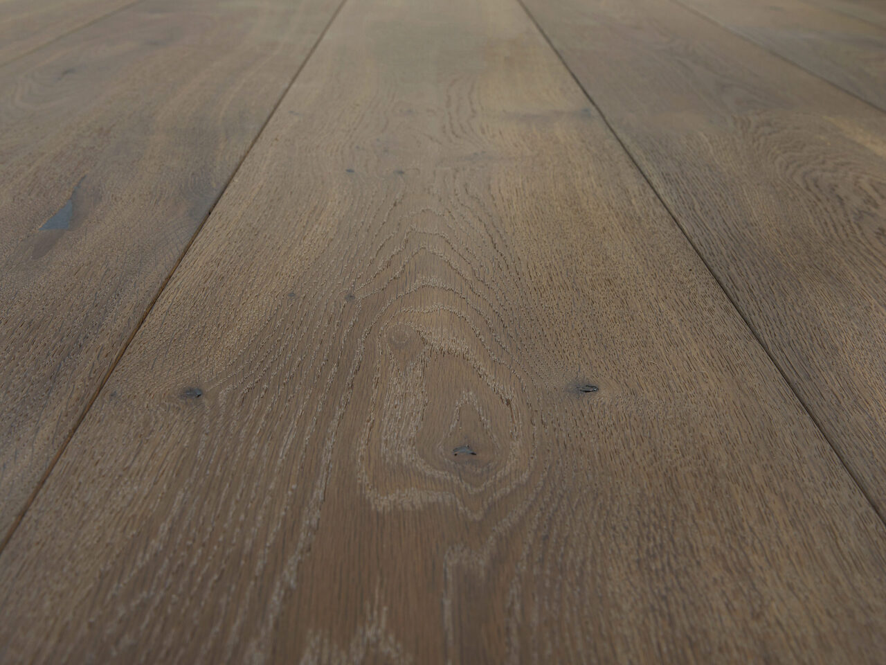 Sincere_detail1_Classical_240