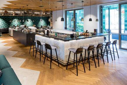 018 HV1460 - Hyatt Regency - Amsterdam NL