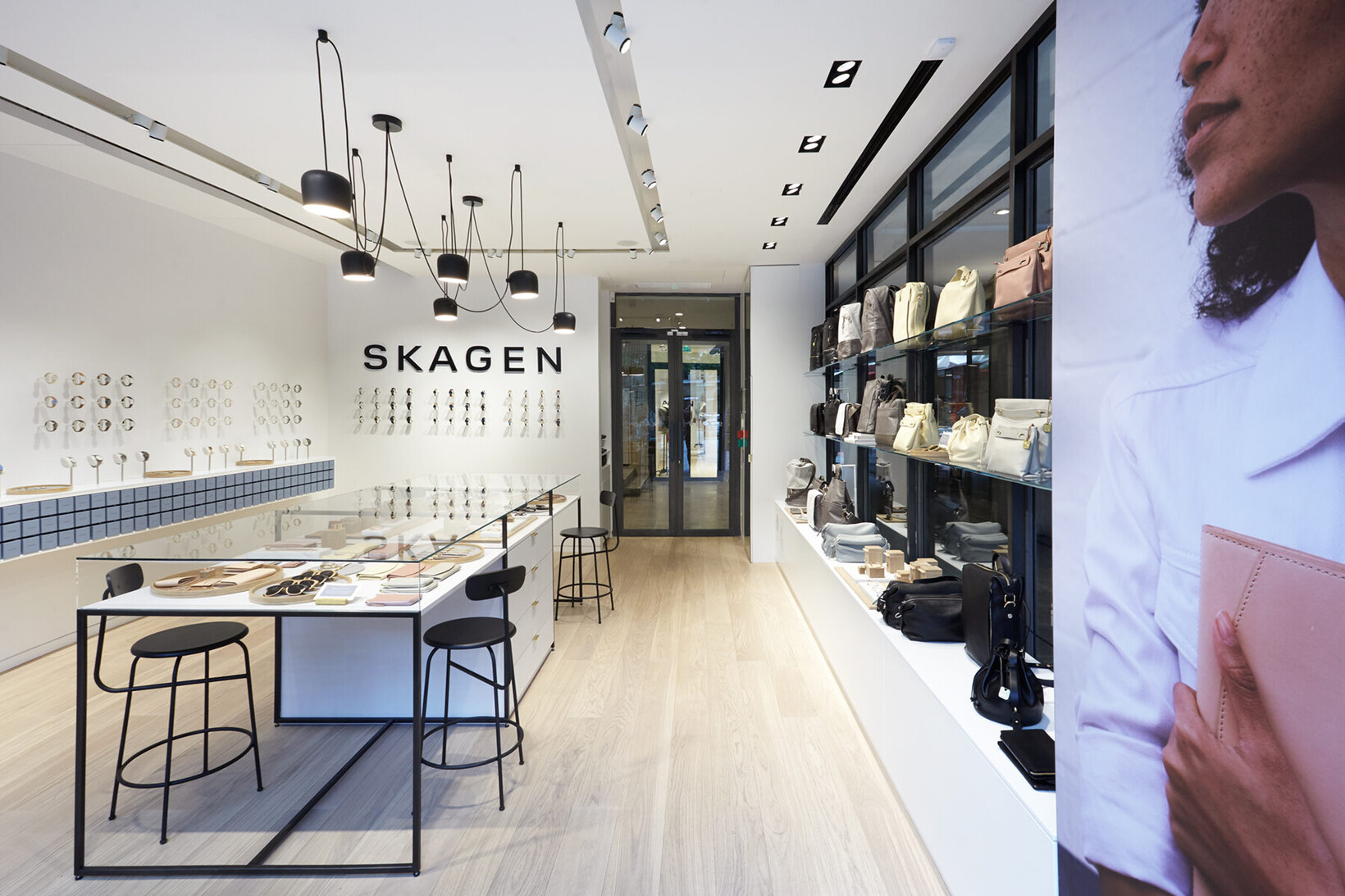 006 PURE - Skagen - Paris France