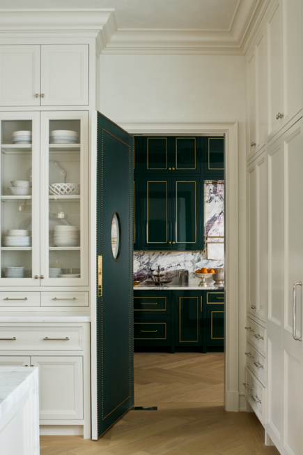 Way to kitchen
