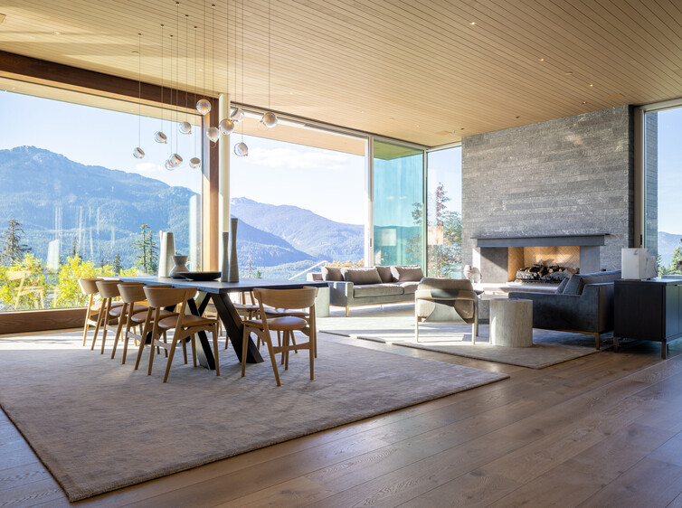 31 Bespoke-Canada, Whistler-Alpenglow Residence_RESIDENTIAL