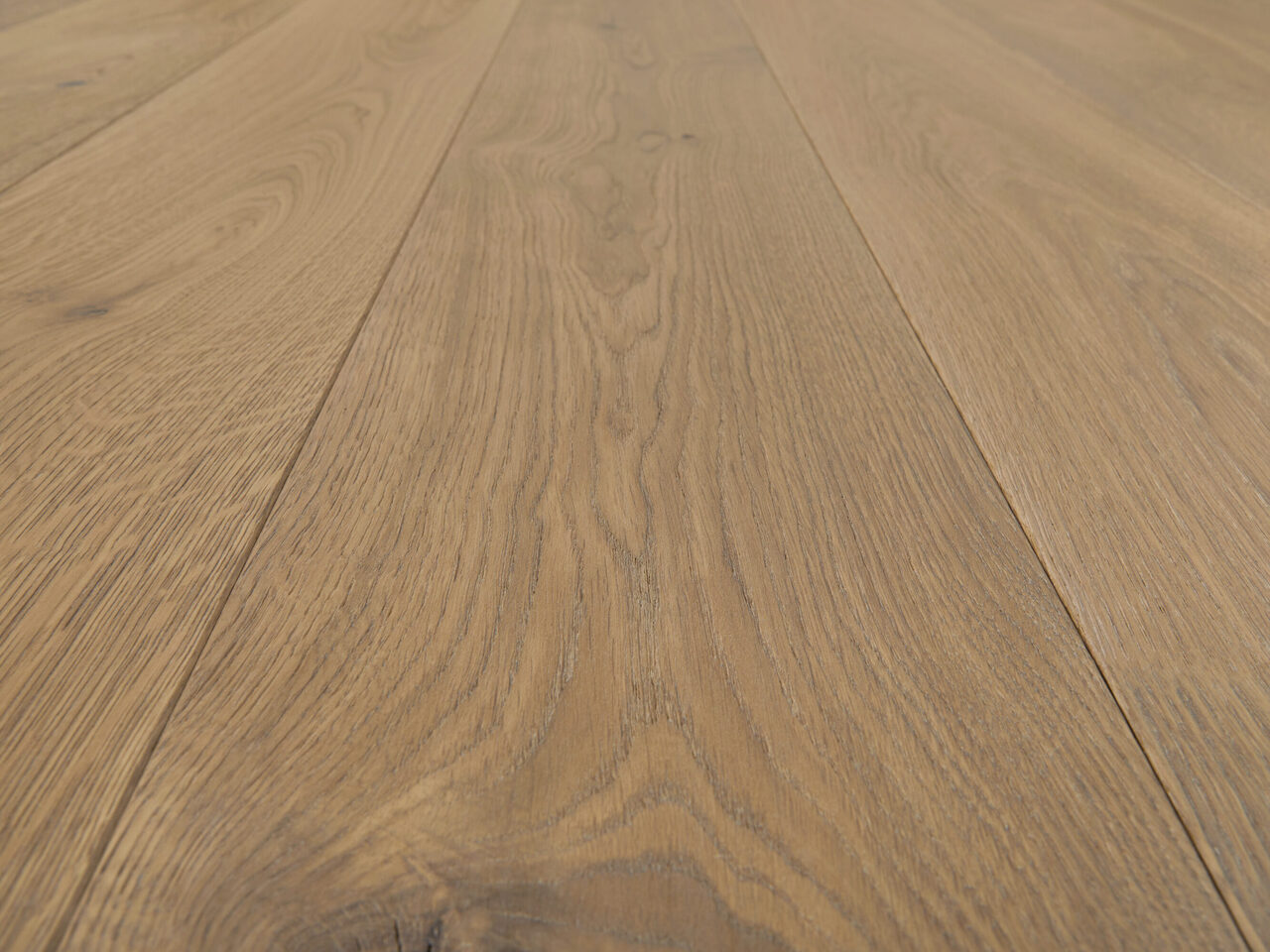 Valor Brushed_detail1_Natural_180