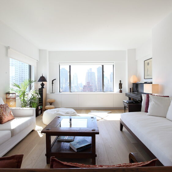 005 Aura Upper East Side Penthouse - NY USA