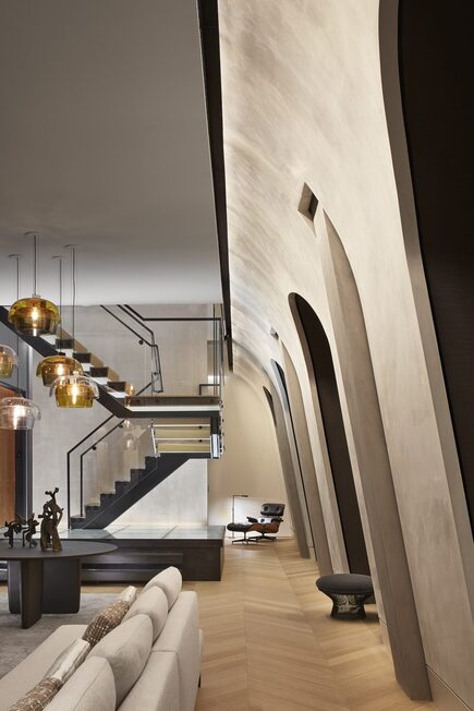006 AURA - Arches - Chicago USA