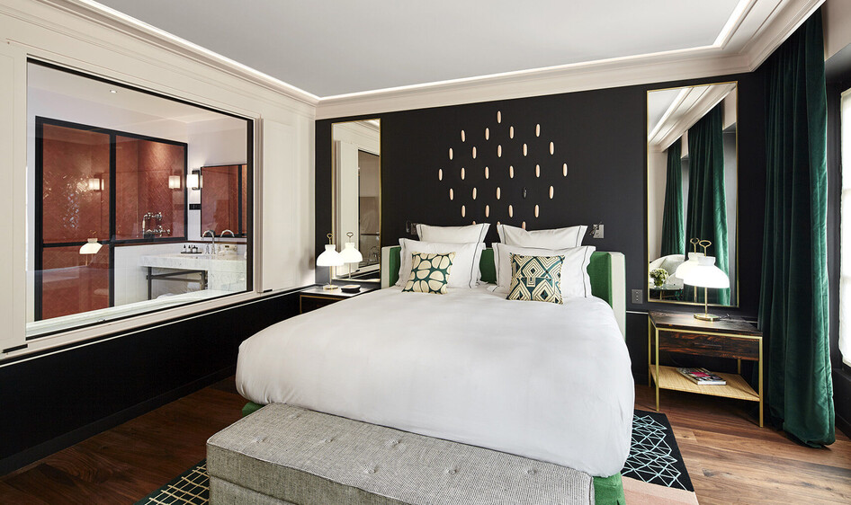008 WALNUT - Le Roch Hotel - Paris France