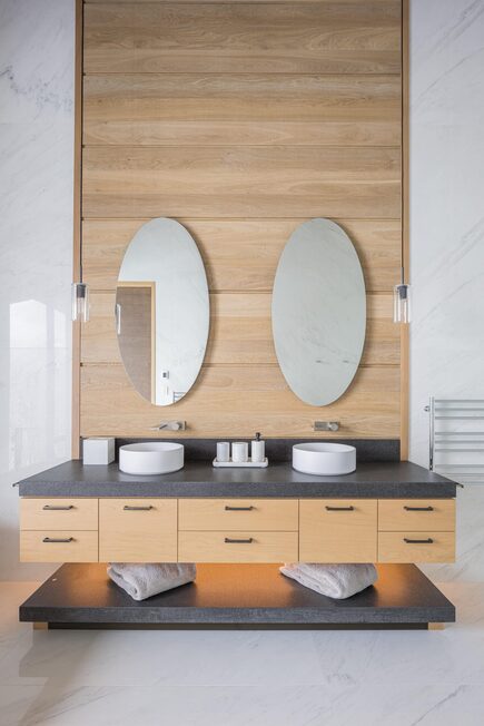 21 Savoy - Canada - Whistler - Mountainscape - RESIDENTIAL-min