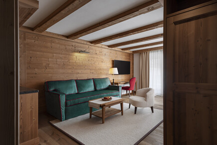 Junior Suite 8