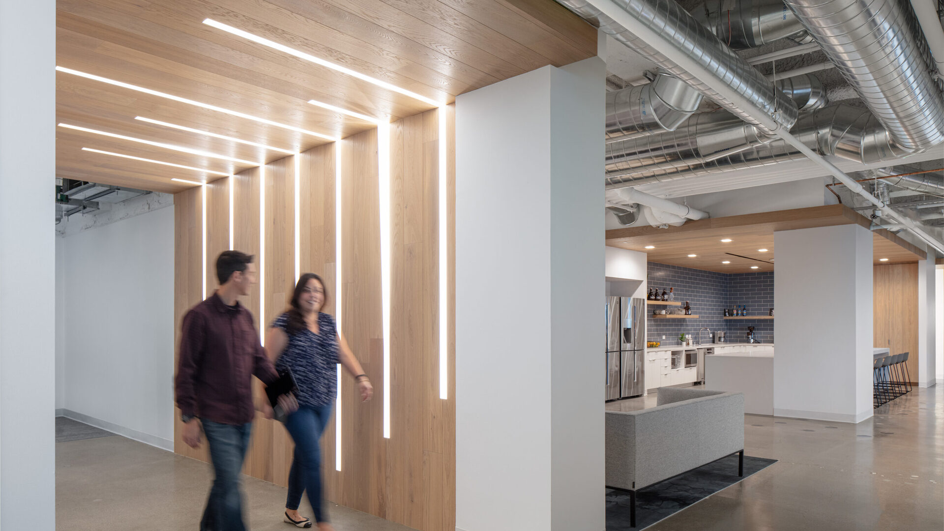 04_Valor_DEEM_Oakland, USA_Commercial