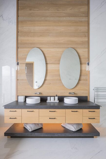 21 Savoy - Canada - Whistler - Mountainscape - RESIDENTIAL-min