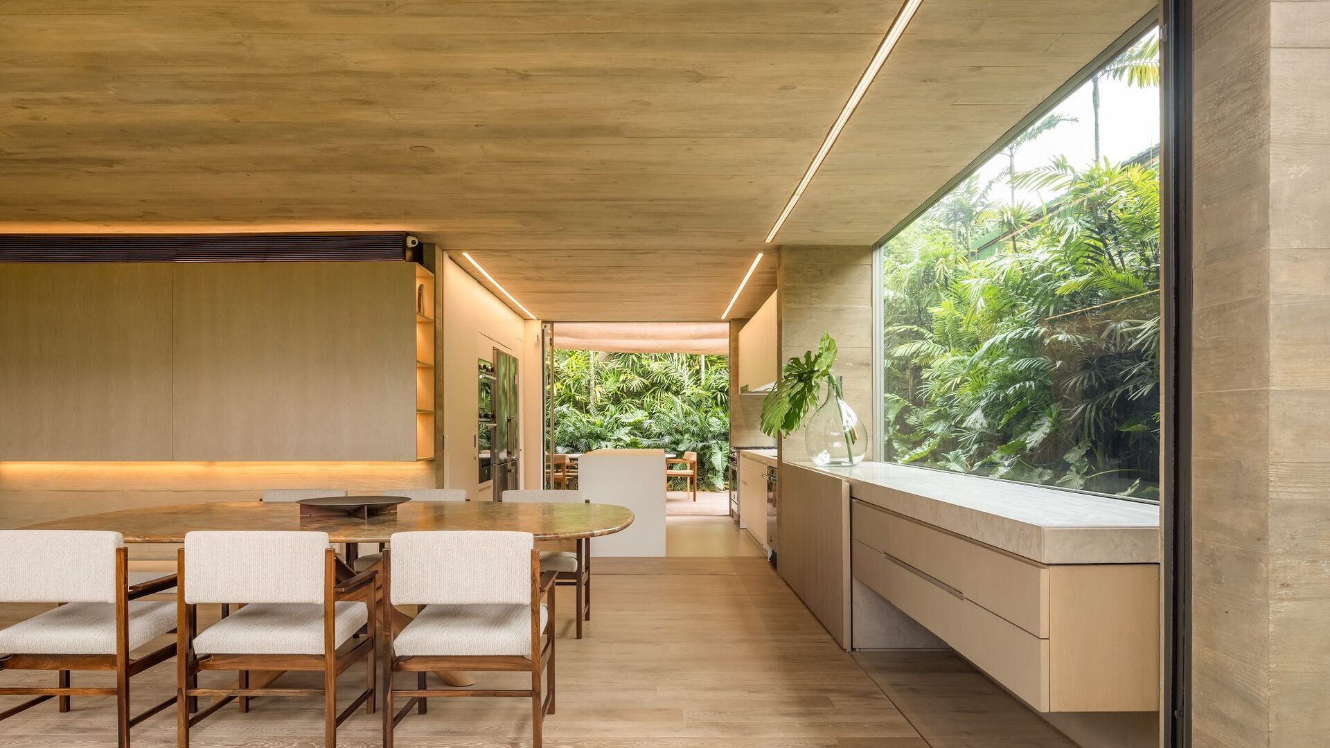 33_Worthy_BD House_Sao Paulo, Brazil_Residential