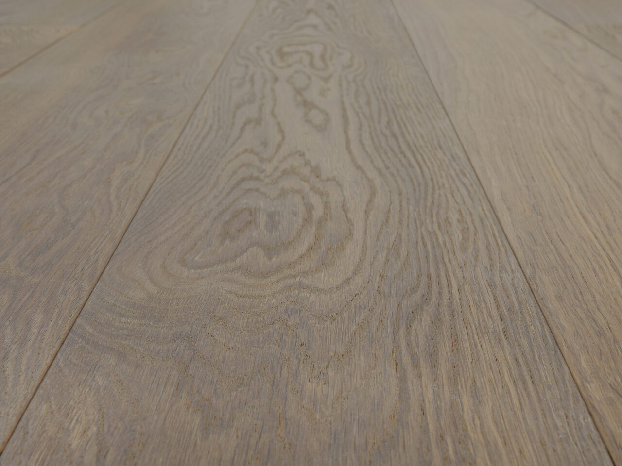 Heritage_detail1_Premier 1-bis_180