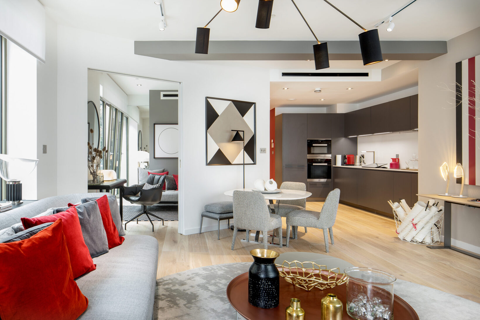 015 DESTIN - Greycoat Street - London UK